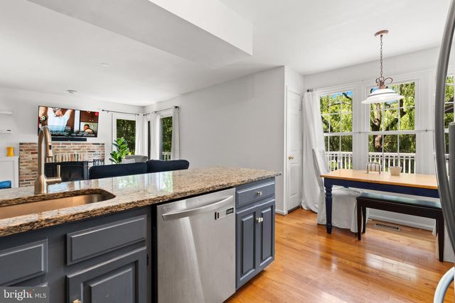 8316 FRONTWELL CIR, Gaithersburg, MD 20886