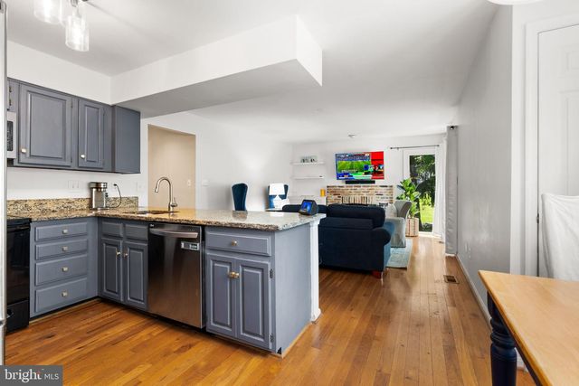 8316 FRONTWELL CIR, Gaithersburg, MD 20886