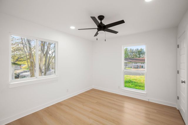 1004 Berrywood DR, Austin, TX 78753