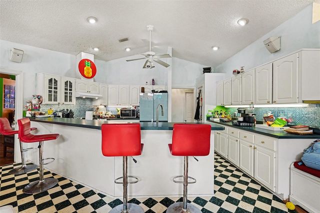 12 MATRICARIA COURT, Homosassa, FL 34446