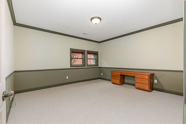 701 Keeneland Green Drive, Union, KY 41091