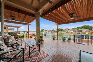 13681 Lakeside Place Drive, Willis, TX 77318