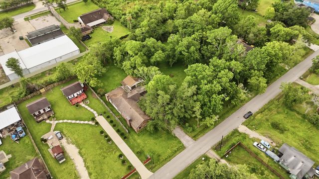 9318 Klondike Street, Houston, TX 77075