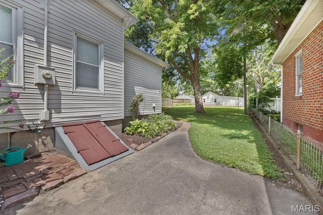 640 N 3rd Street, Ste Genevieve, MO 63670