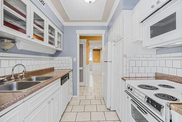 5013 Walnut Street C, Kansas City, MO 64112