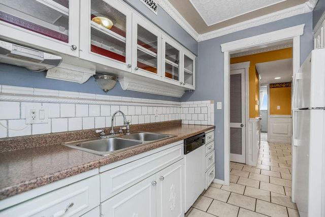 5013 Walnut Street C, Kansas City, MO 64112