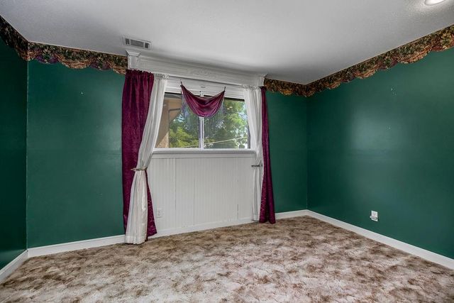 5013 Walnut Street C, Kansas City, MO 64112