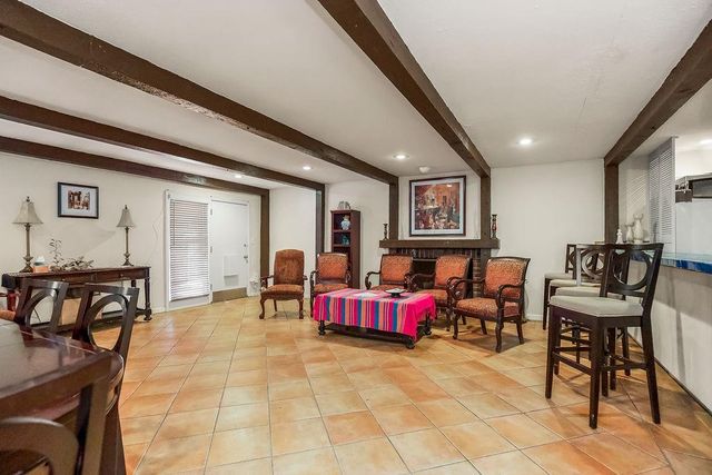 5013 Walnut Street C, Kansas City, MO 64112