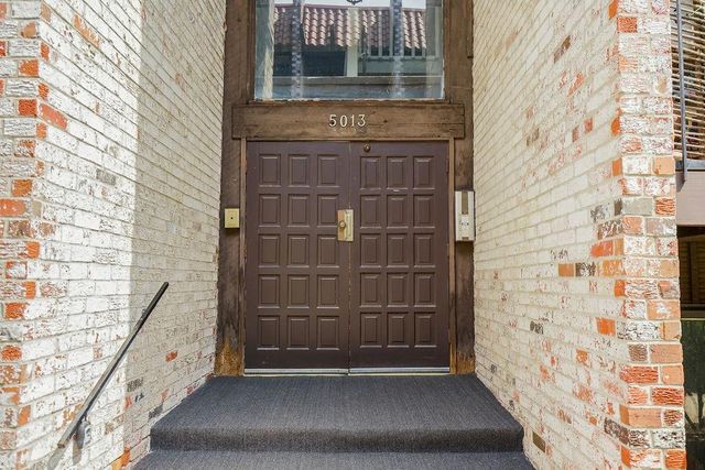 5013 Walnut Street C, Kansas City, MO 64112