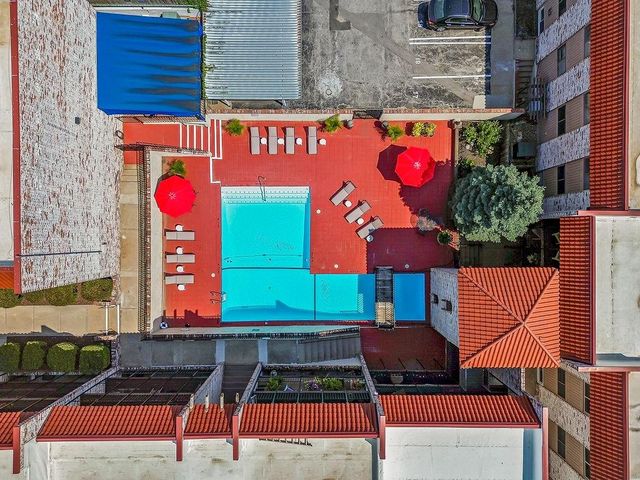 5013 Walnut Street C, Kansas City, MO 64112