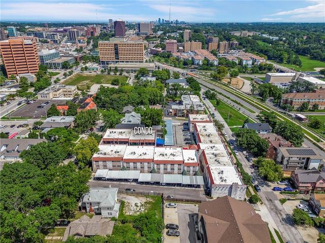5013 Walnut Street C, Kansas City, MO 64112