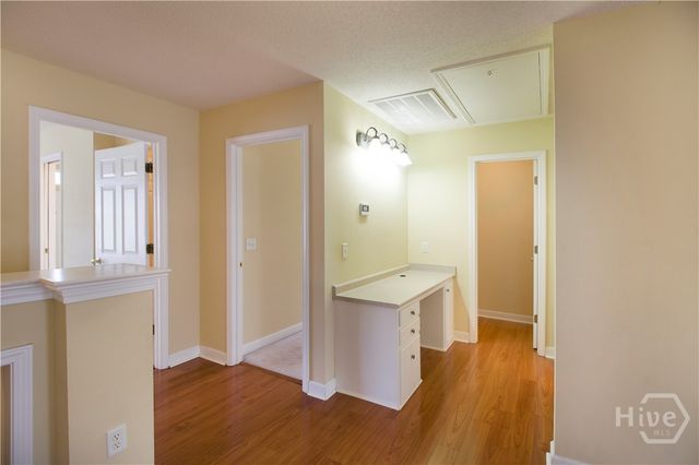 8 Lee Hall Drive, Savannah, GA 31419