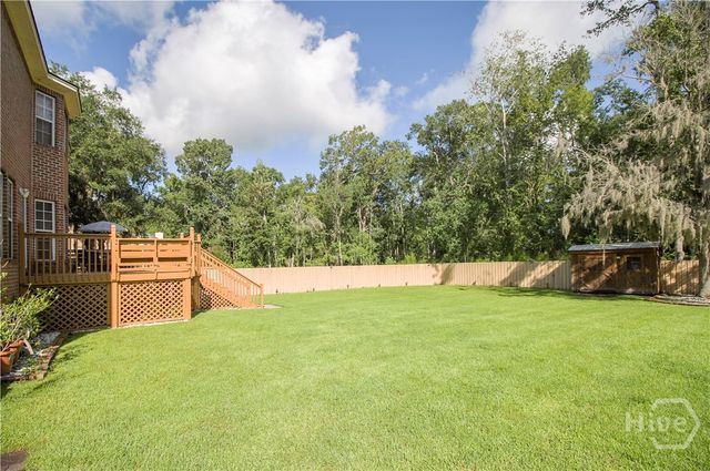 8 Lee Hall Drive, Savannah, GA 31419