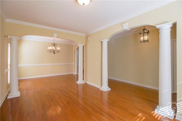 8 Lee Hall Drive, Savannah, GA 31419