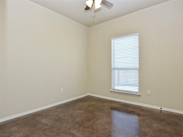 517 Jack Rabbit LN B, Buda, TX 78610