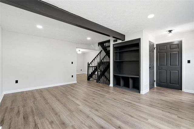 2085 Fairways Court NW, Kennesaw, GA 30144