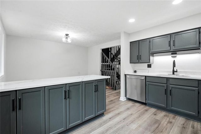 2085 Fairways Court NW, Kennesaw, GA 30144