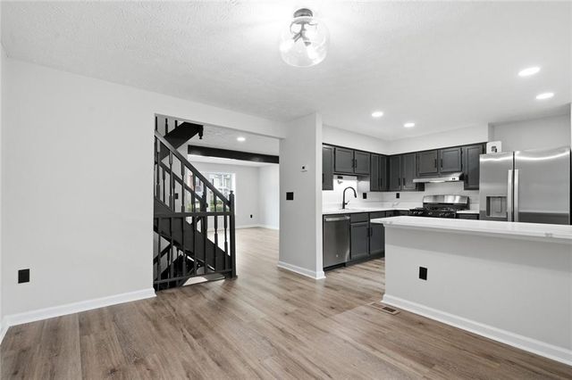 2085 Fairways Court NW, Kennesaw, GA 30144