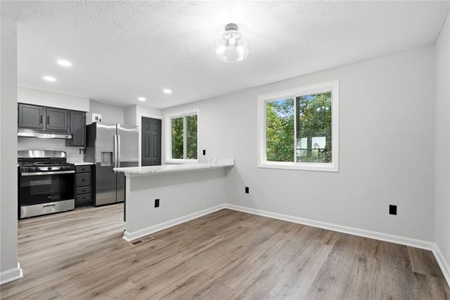 2085 Fairways Court NW, Kennesaw, GA 30144