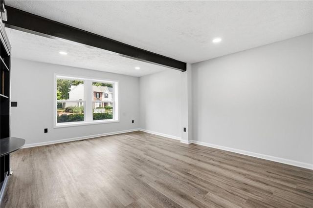 2085 Fairways Court NW, Kennesaw, GA 30144