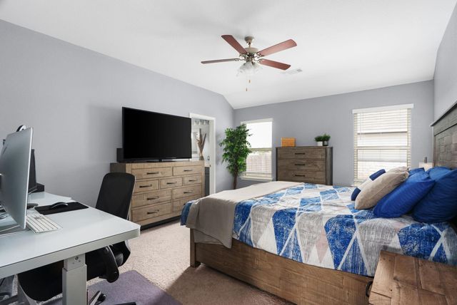 143 Dogvane CIR, Kyle, TX 78640