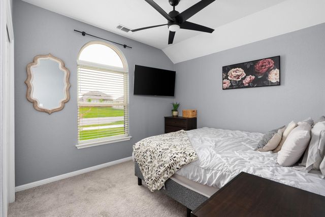 143 Dogvane CIR, Kyle, TX 78640