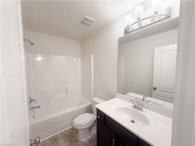 728 Breeders Cup Drive, Whitsett, NC 27377
