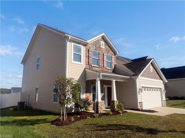 728 Breeders Cup Drive, Whitsett, NC 27377