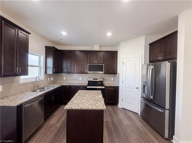 728 Breeders Cup Drive, Whitsett, NC 27377