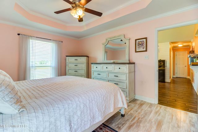13745 Lawton Lane, Gulfport, MS 39503