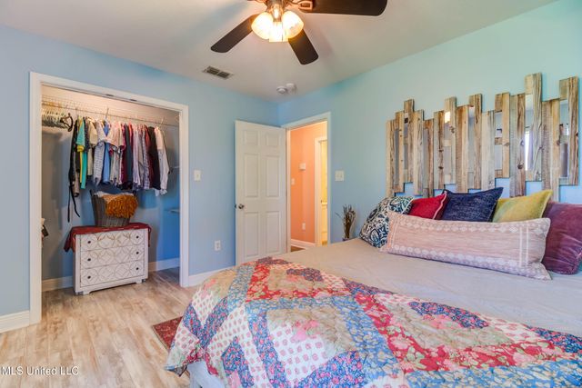 13745 Lawton Lane, Gulfport, MS 39503