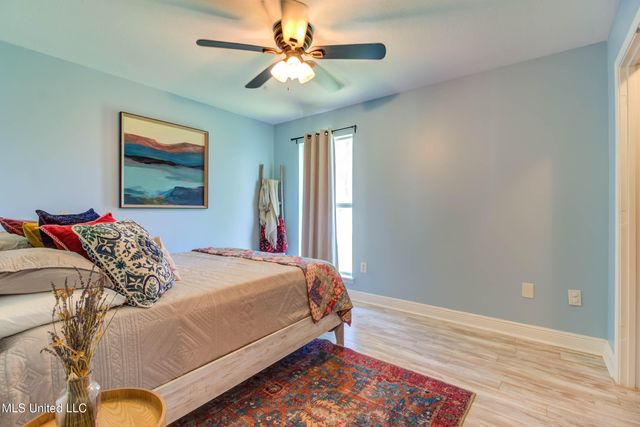 13745 Lawton Lane, Gulfport, MS 39503