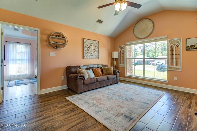 13745 Lawton Lane, Gulfport, MS 39503