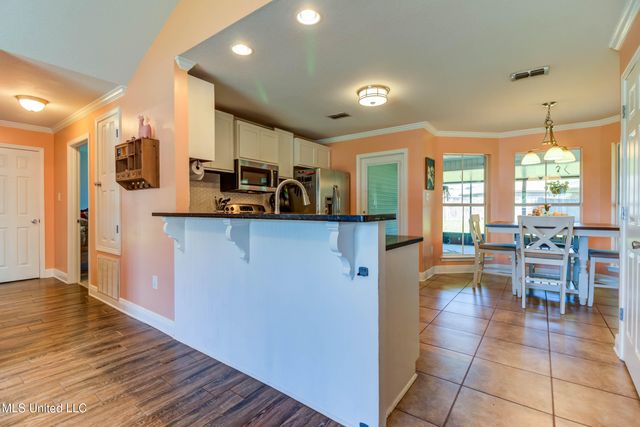 13745 Lawton Lane, Gulfport, MS 39503