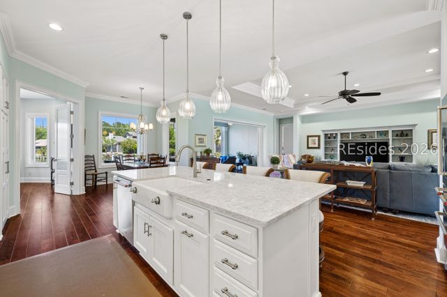 6 Anchor Bay Ct, Bluffton, SC 29910