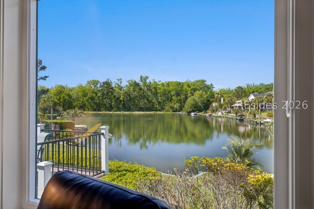 6 Anchor Bay Ct, Bluffton, SC 29910