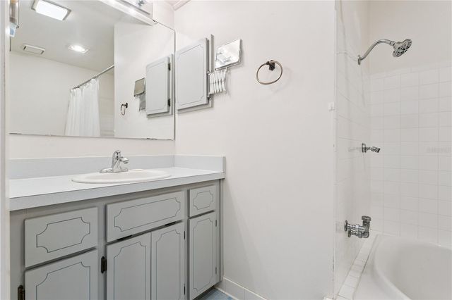 32 GORDON COURT, Leesburg, FL 34788