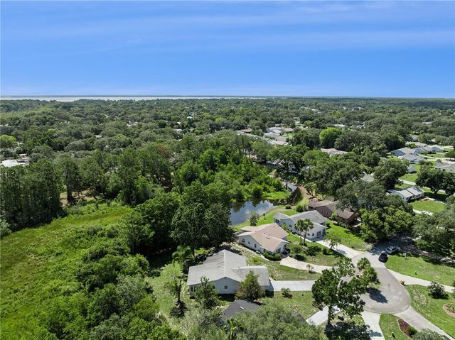 32 GORDON COURT, Leesburg, FL 34788