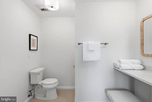9103 BARRICK ST, Fairfax, VA 22031