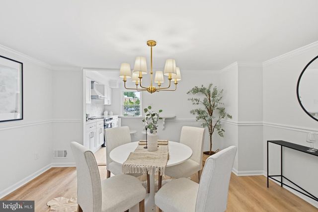 9103 BARRICK ST, Fairfax, VA 22031