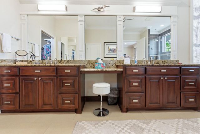 1 Levantino Place, Hot Springs Village, AR 71909