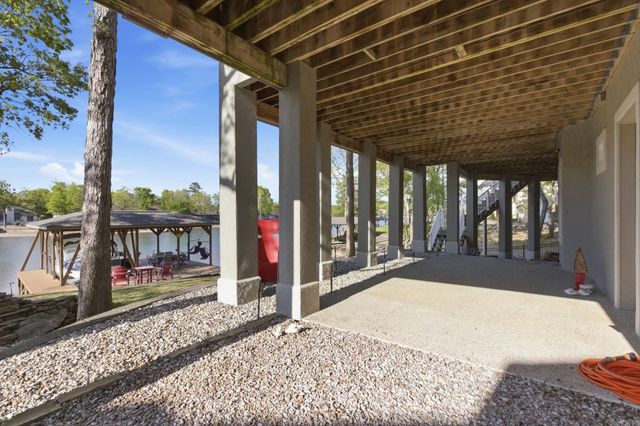 1 Levantino Place, Hot Springs Village, AR 71909