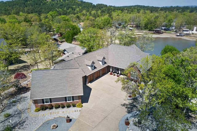 1 Levantino Place, Hot Springs Village, AR 71909