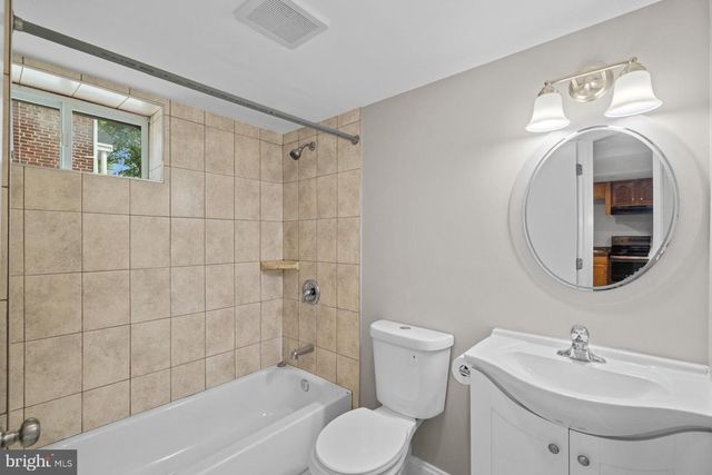 9728 53RD AVE, College Park, MD 20740