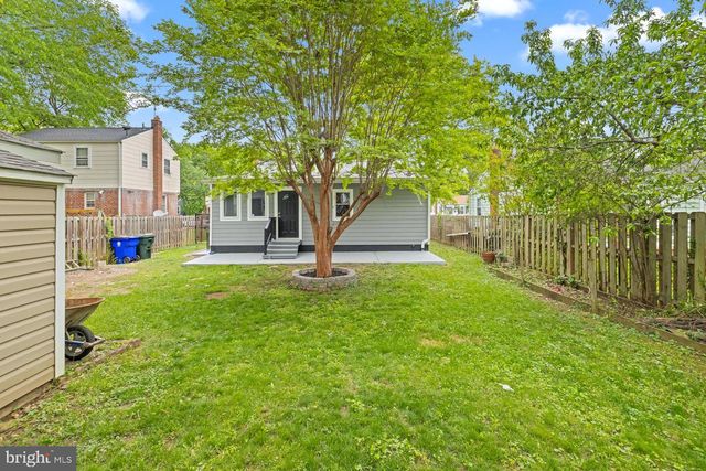 9728 53RD AVE, College Park, MD 20740