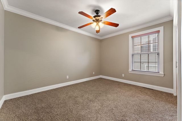 405 Galway Drive, Valparaiso, IN 46385