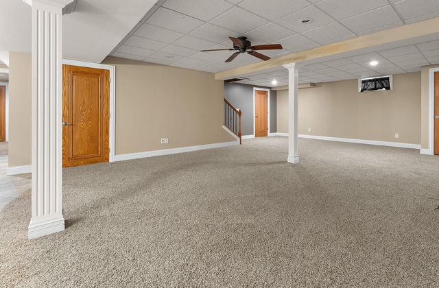 405 Galway Drive, Valparaiso, IN 46385