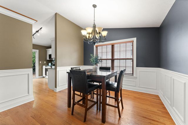 405 Galway Drive, Valparaiso, IN 46385