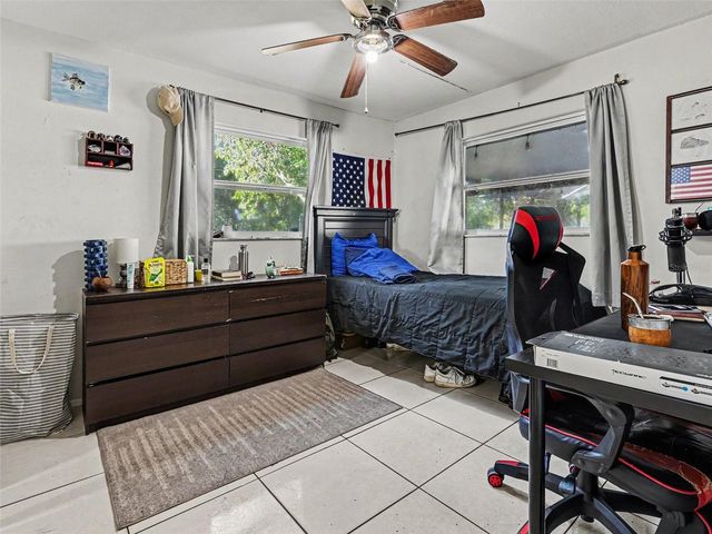 415 OAKMOUNT ROAD, Clearwater, FL 33765