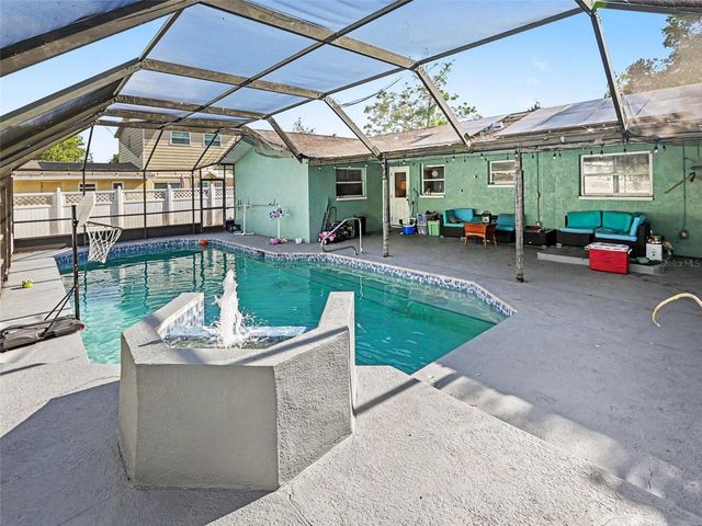 415 OAKMOUNT ROAD, Clearwater, FL 33765